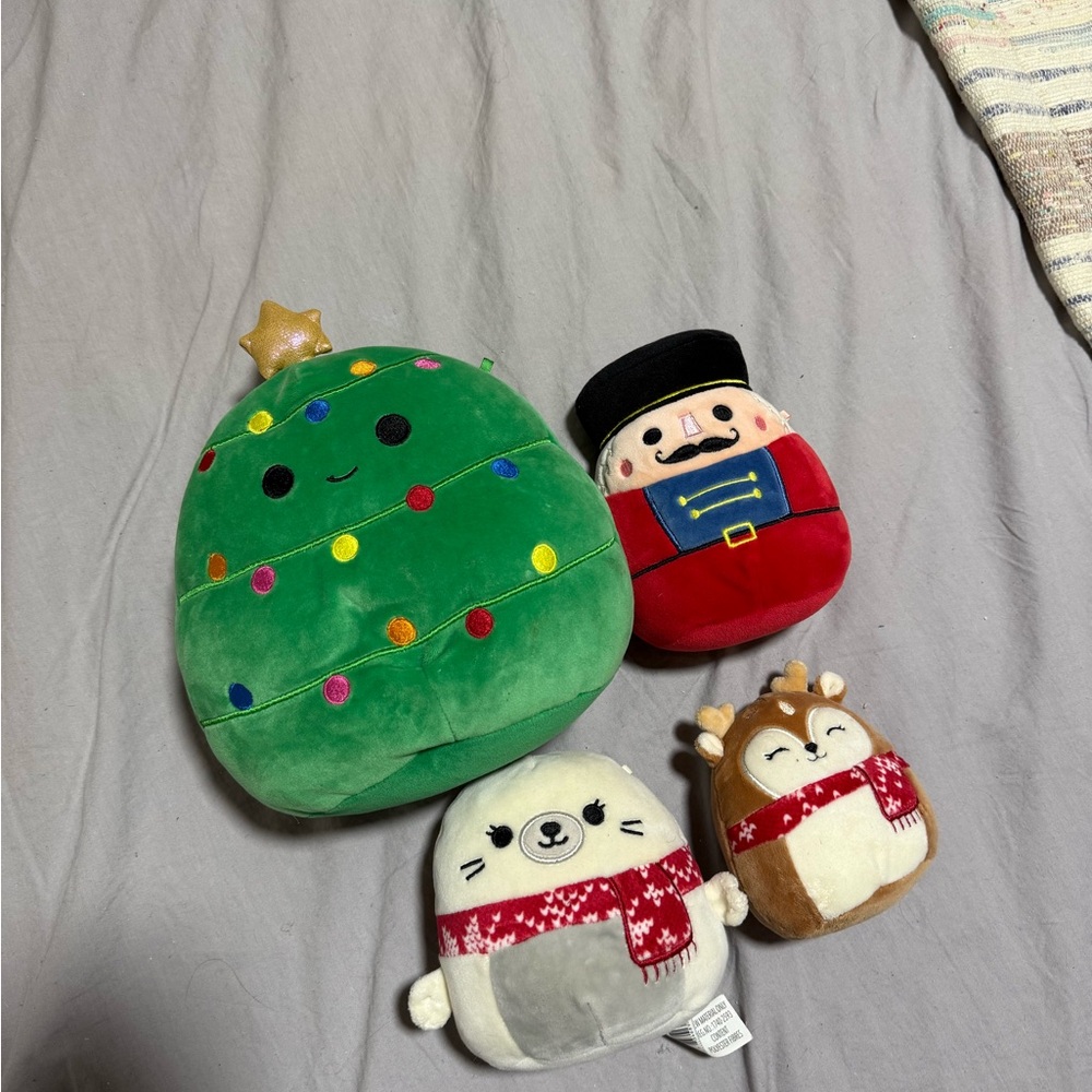 Squishmallows Holiday Plush Set